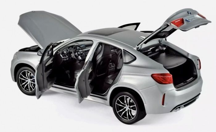 BMW Modellini d'auto: BMW X6 M 2015 MASSSTAB 1:18 SILBERMETALLIC – Nuovo e nell'imballaggio originale da Erlenbach im Simmental venduto da Model_box 3