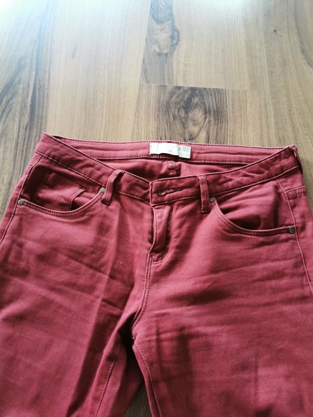 Jeans: Rote Jeans – Usato da Glattfelden venduto da sut_q8d2 4