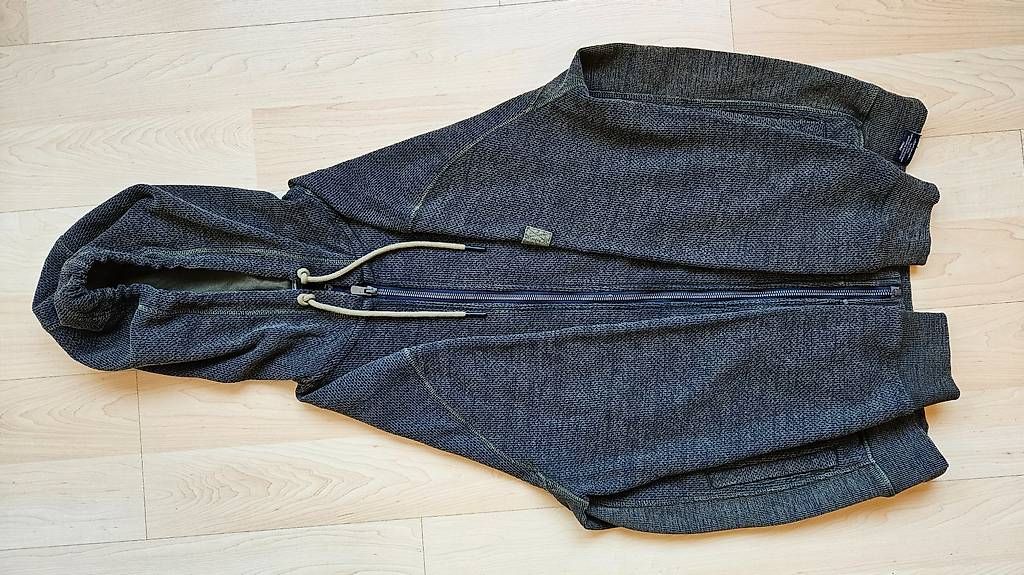 Giacche: Kapuzenstrickjacke – Usato da Rotkreuz venduto da Rolv.522 3
