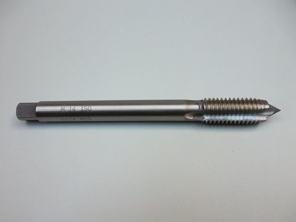 Tous les outils: Gewindebohrer M14 (neu) – Neuf avec emballage d'origine à Dübendorf par Joe1001