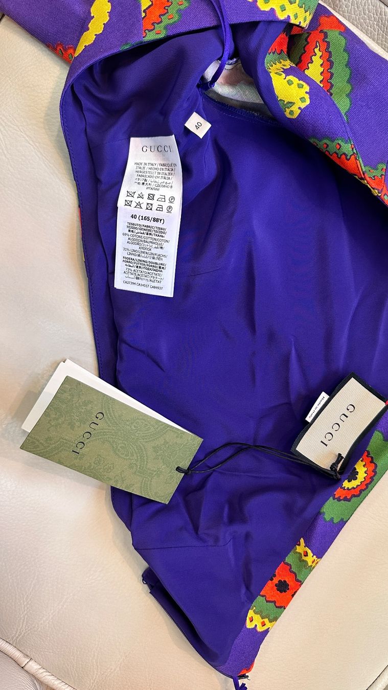 Costumi: Gucci Kostüm – Nuovo e nell'imballaggio originale da Lachen SZ venduto da HelvetiaLuxury 9