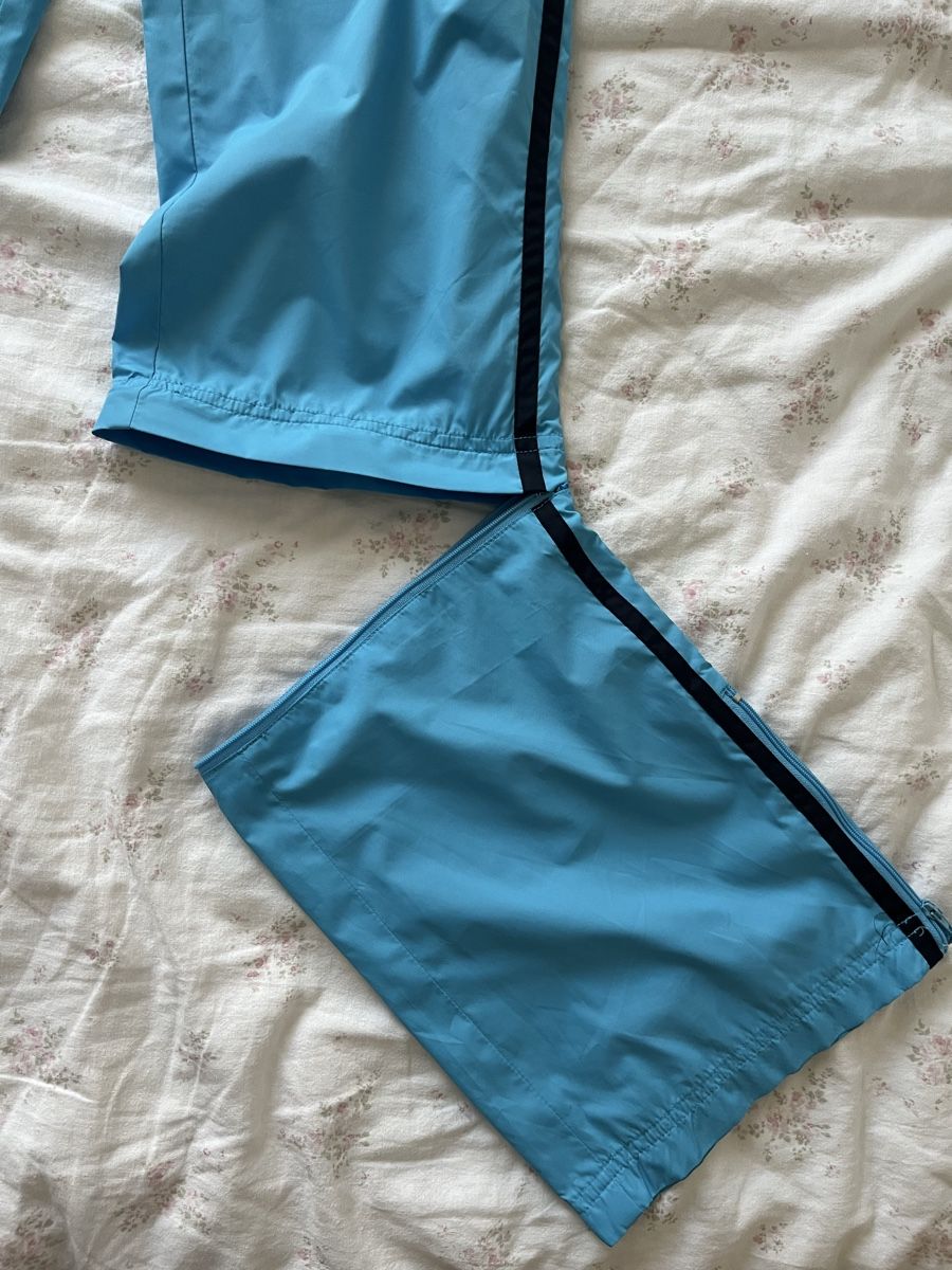 Pantalons: Sporthose Campus – D'occasion à Zürich par ana_j7lv 3
