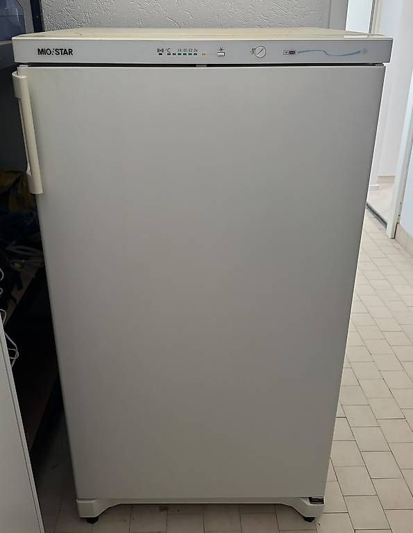 Gefrierschrank: Tiefkühlschrank – Gebraucht aus Ittigen von san_jsg9 1
