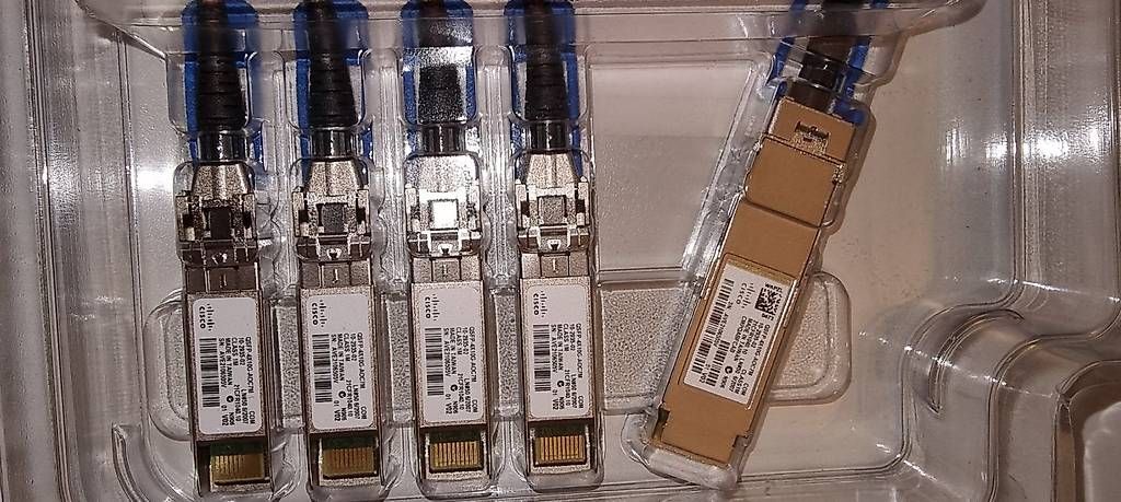 Radiocomunicazione: Cisco QSFP-4X10G-AOC7M – Usato da Stadel venduto da phwert 2