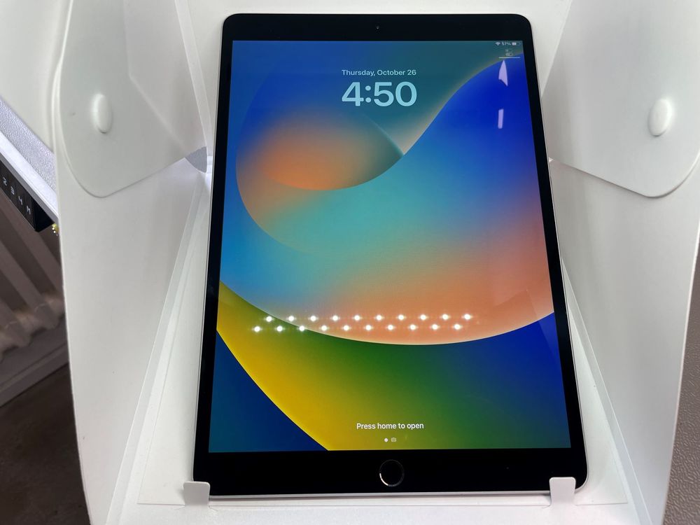 iPad Pro (2017) 256 GB Wi-Fi | Kaufen auf Ricardo