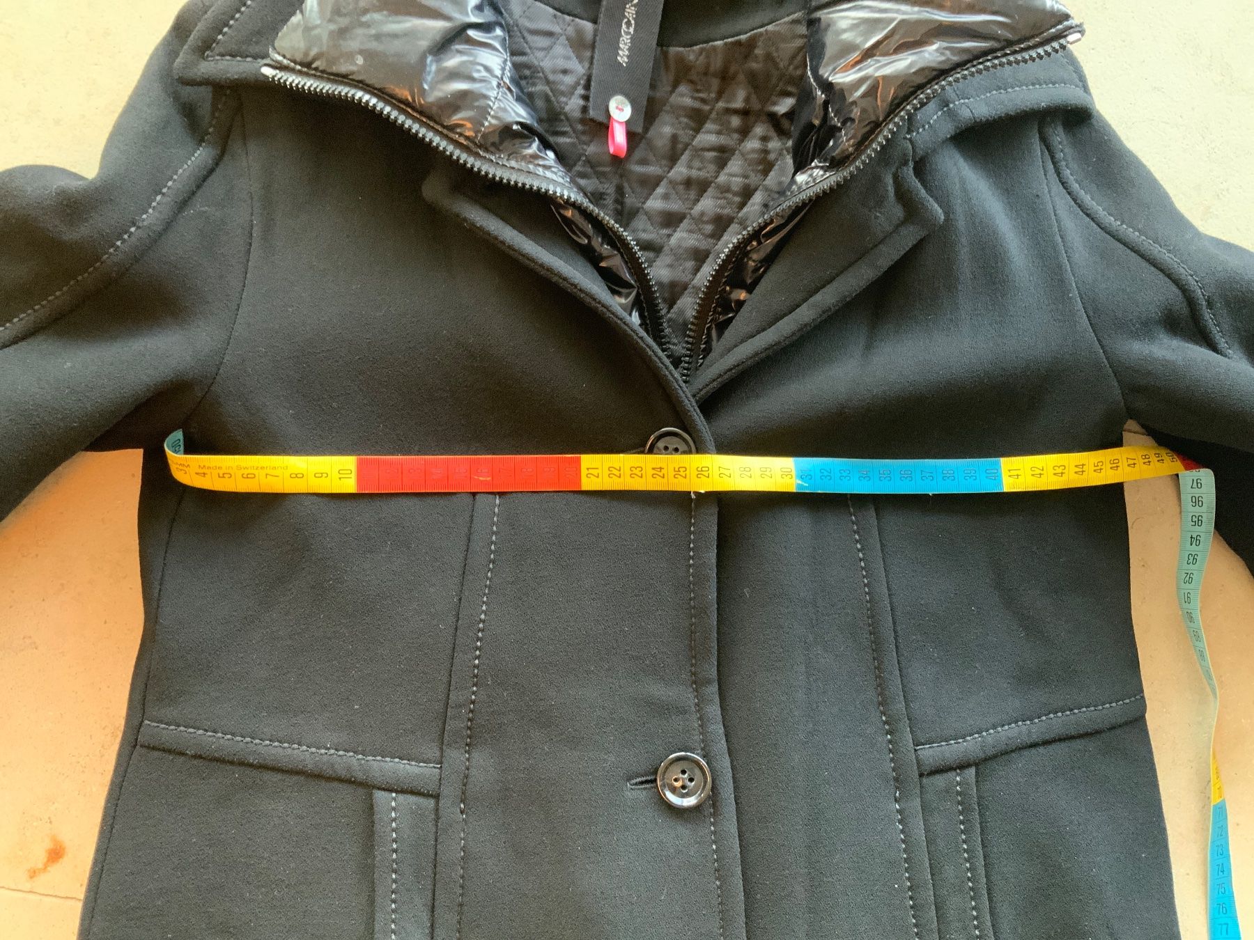 Marc Cain Giacche: Marc Cain Winter Jacke N3 ca. 38 mit Wolle – Usato da Buchs SG venduto da Sunie 4