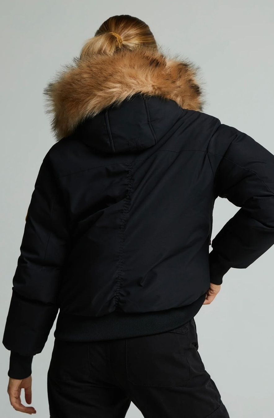 Giacche: ✨ Zavetti Canada OLIVIA Winterjacke - S - Hooded Bomber – Nuovo e nell'imballaggio originale da Thalwil venduto da VitaMini 6