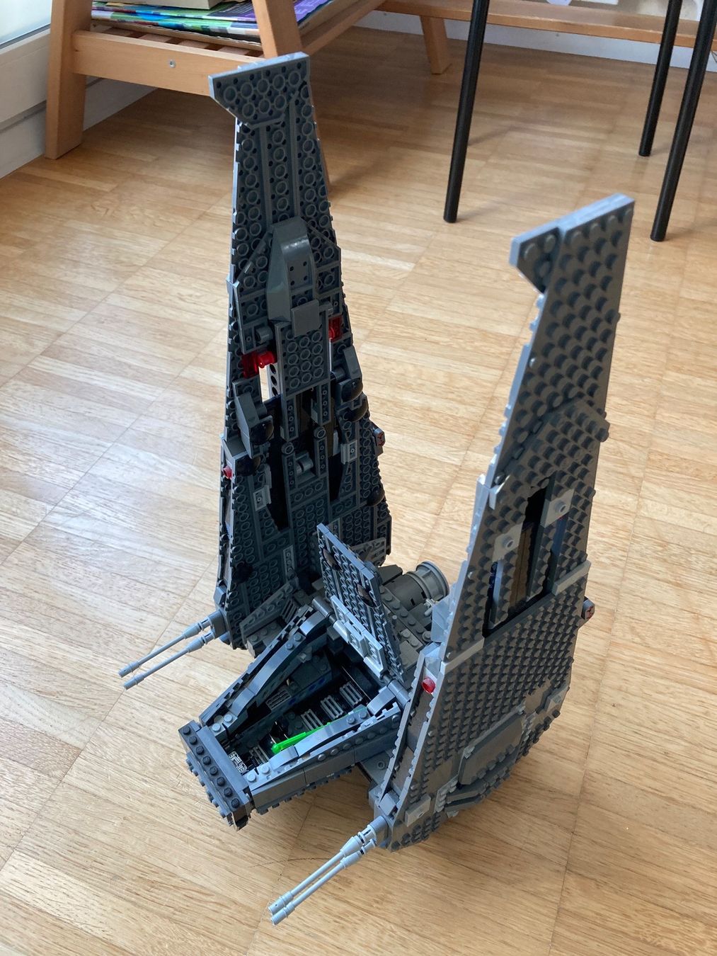 Lego Giocattoli: LEGO STAR WARS Set 75104 Kylo Ren's Command Shuttle – Usato da Nürensdorf venduto da salut