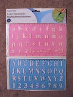 Gross & Klein Buchstaben Ziffern Zahlen Schablonen rot/blau