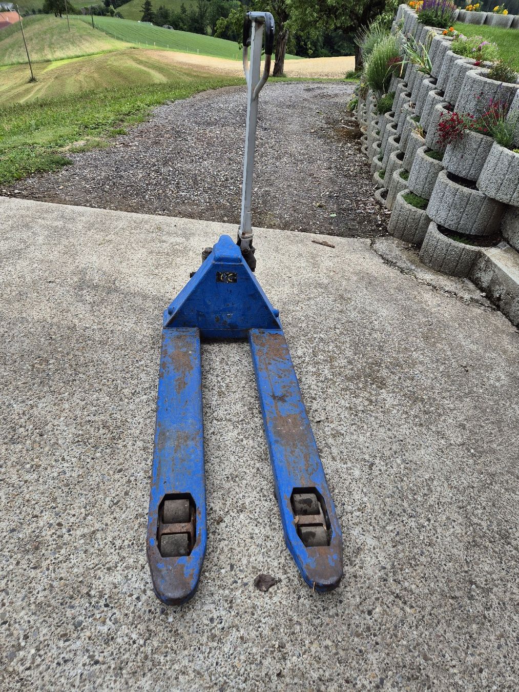 Carrelli elevatori e a forche: Hubwagen manuell – Difettoso da Rüegsau venduto da Tinuh 1