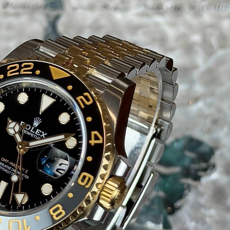 Uhren: Rolex GMT-Master II "Zombie" 126713GRNR – Gebraucht aus Genève von minty.watches 3