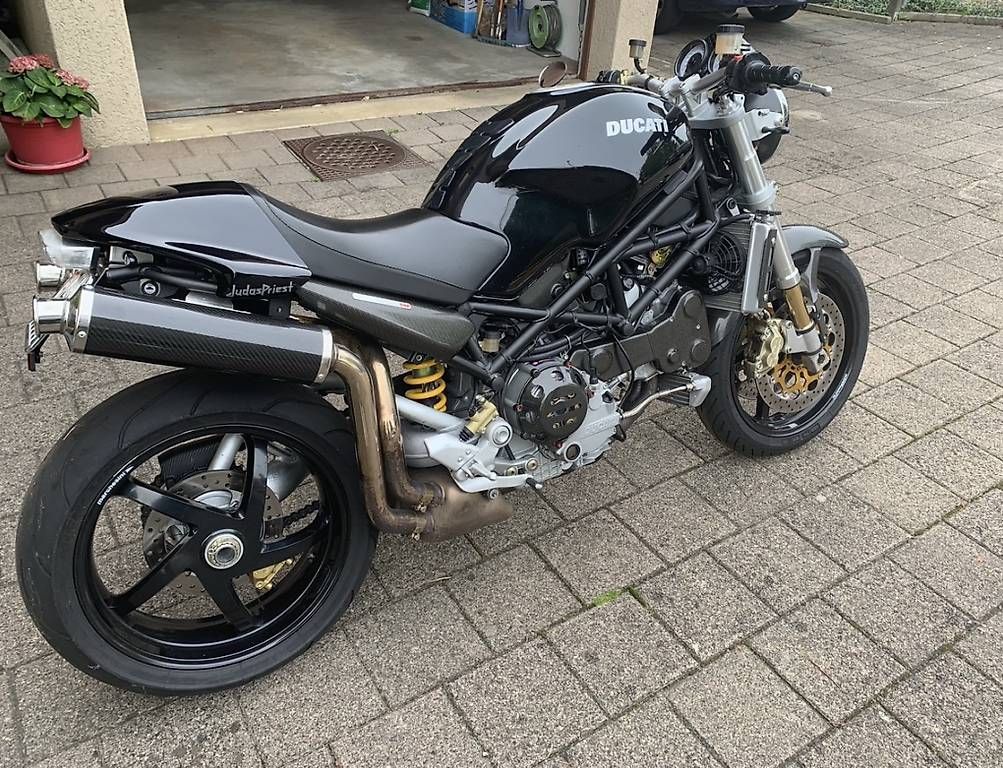 Ducati Strada: Ducati Monster S4r – Usato da winterthur venduto da Burell