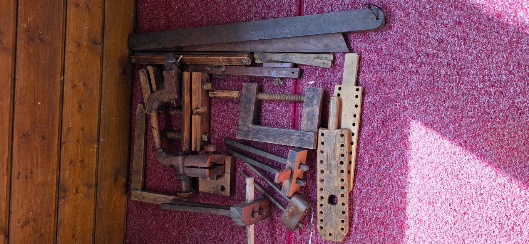 Alle Werkzeuge: Diverse antike Holzwerkzeuge – Gebraucht aus Klosters von han_2kf7