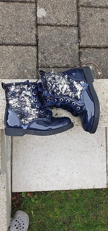 Damenschuhe: Schnürstiefel Fast Neu! – Gebraucht aus Langenthal von hab_zw5p