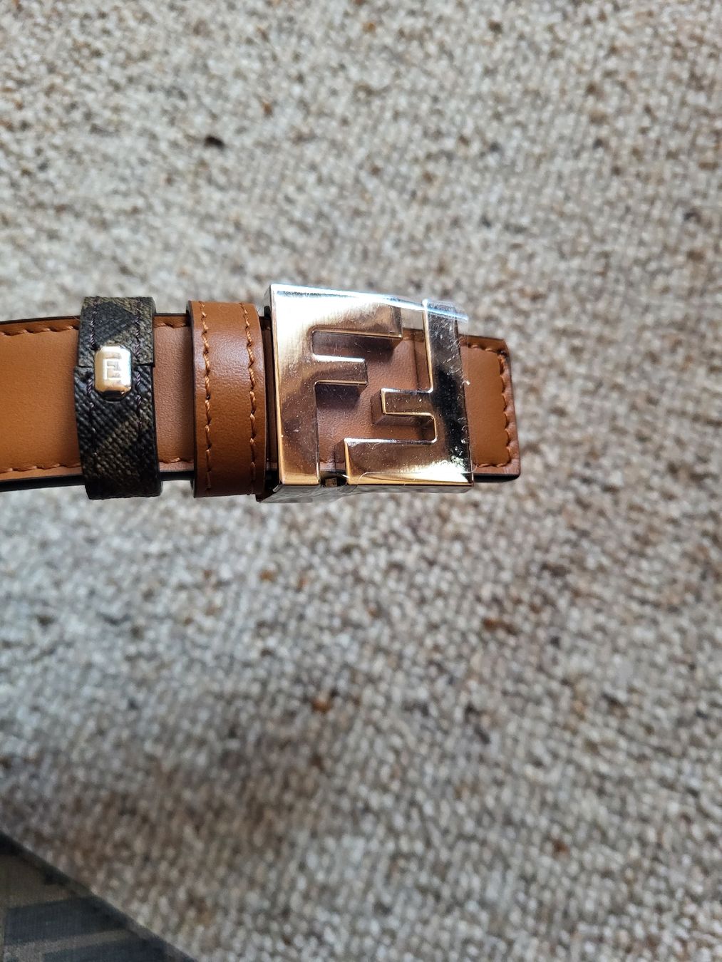 Fendi Cinture: Fendi FF Gürtel – Nuovo e nell'imballaggio originale da Zweisimmen venduto da Adorable 7