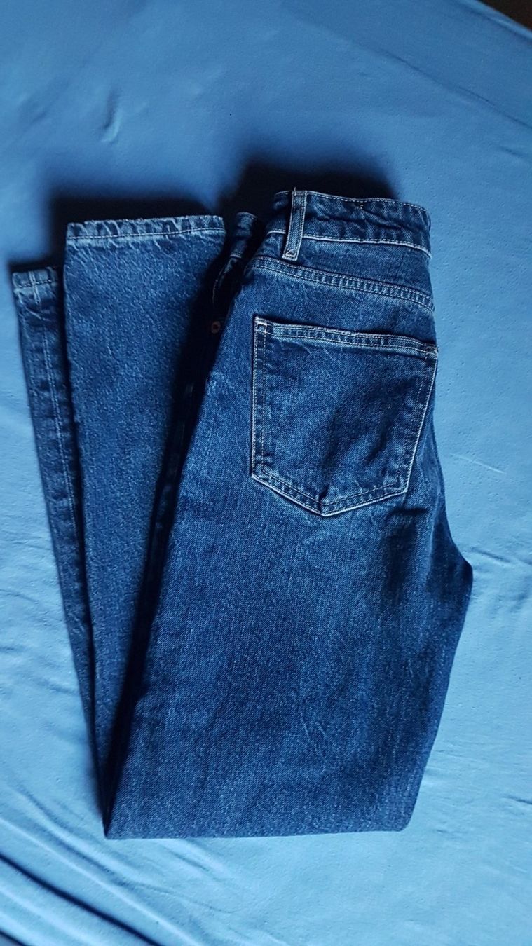 Zara Jeans: Pantalon jeans taille 34 marque Zara – Usato da Villiers venduto da san_jn5w 6