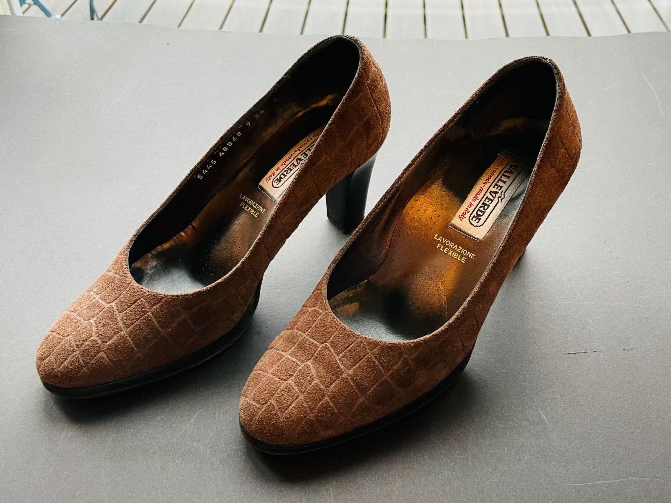 Scarpe da donna: VALLEVERDE "FLEXIBLE” Décolleté Pumps no.36 – Usato da Savosa venduto da Rekruten 4