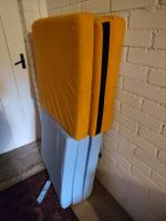 Klappmatratze orange blau faltbar gebrauchter Zustand