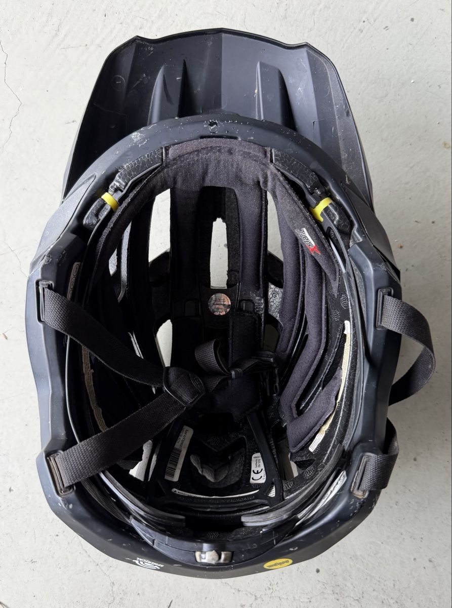 Bell Helme: Bell Super Air R MIPS Fullface Helm Grösse S gebraucht – Gebraucht aus Hergiswil NW von Klimsen 2
