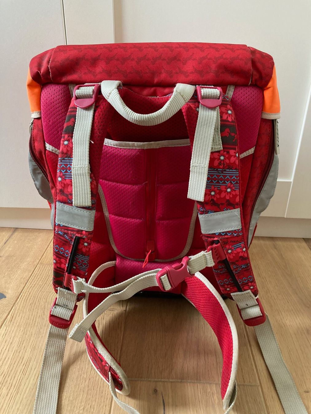Borse & Zaini: Scout Schulrucksack – Usato da Lindau venduto da Trade03 3