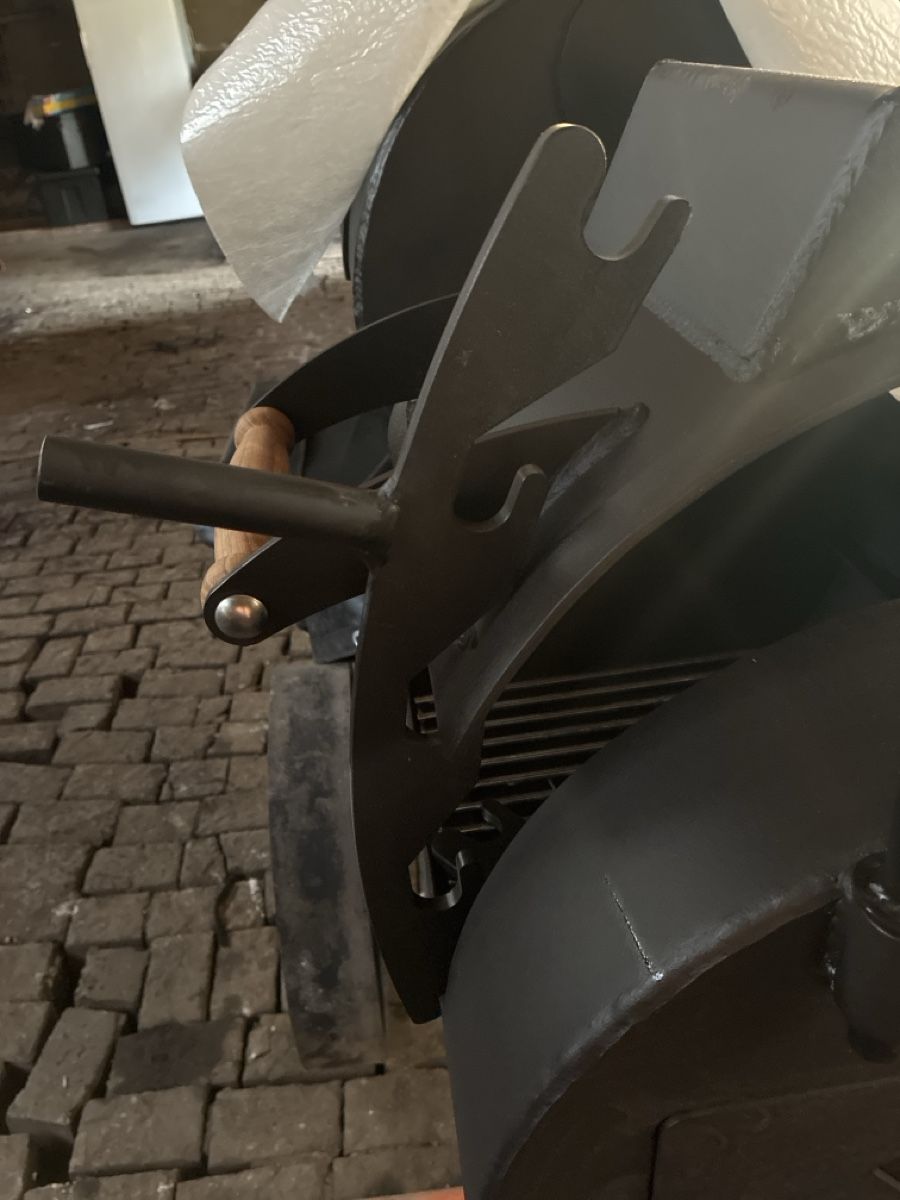 Grills: Smoker Deckelhalter – Neu (gemäss Beschreibung) aus Mels von rol_tdv7