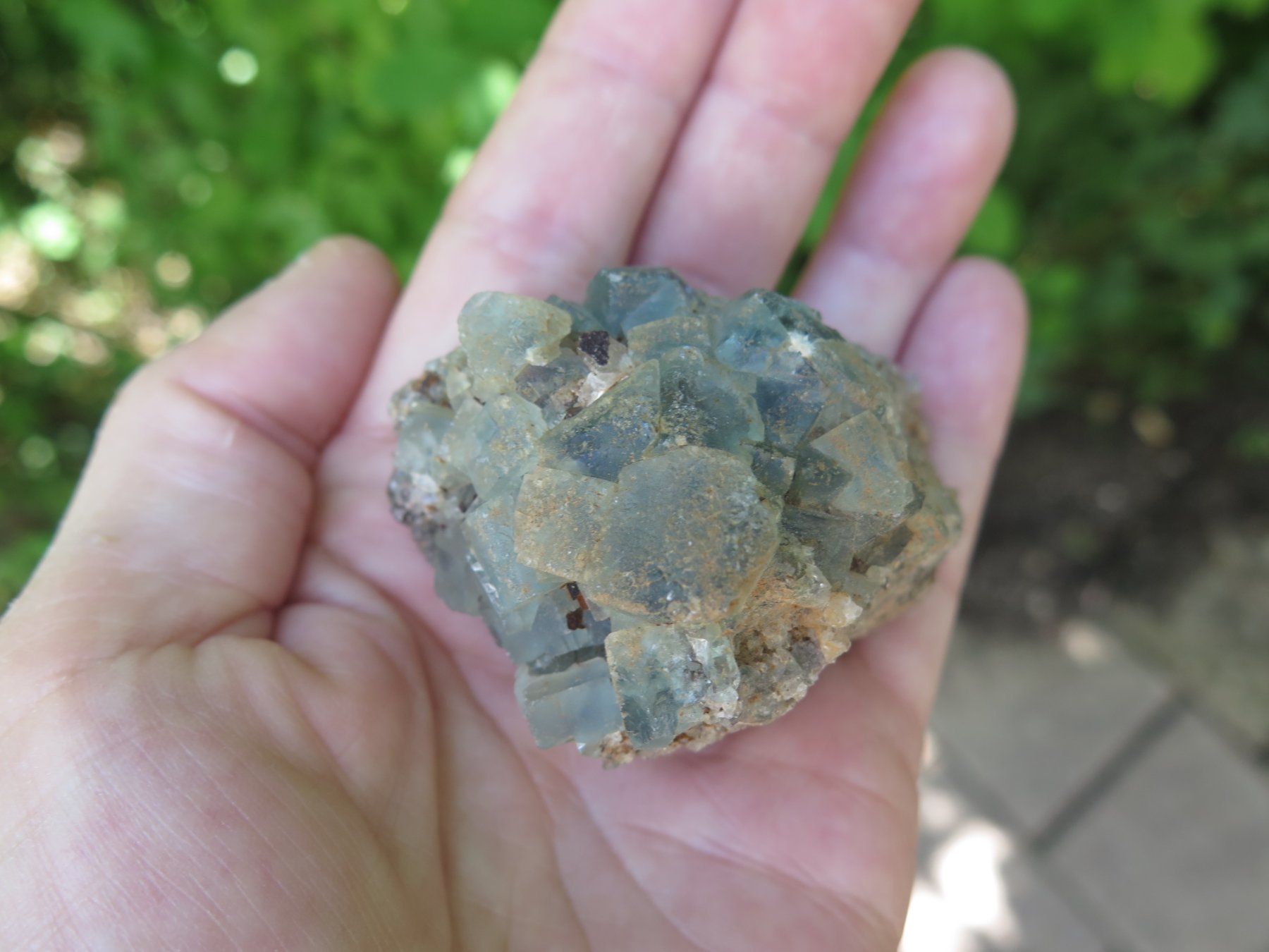 Minéraux & Lithothérapie: Fluorit Stufe von Namibia – D'occasion à Schaffhausen par Yamakana51L8736OQ8 8