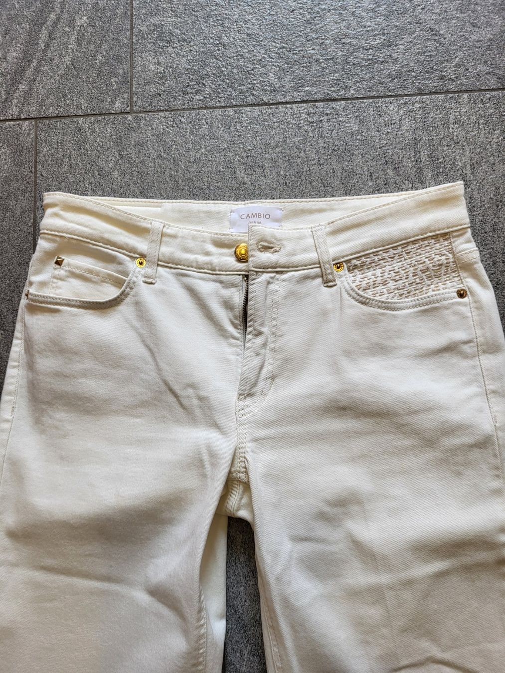Jeans: Cambio Designer Damen Jeans, Gr. 38/40 – Usato da Locarno venduto da ernsthofmann 1