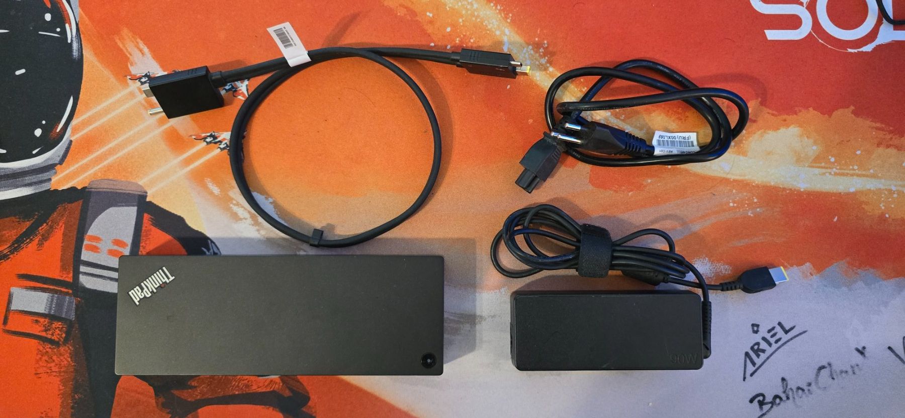 Lenovo Docking station: Lenovo ThinkPad Thunderbolt 4 Workstation Dock – Nuovo (secondo la descrizione) da Unterlunkhofen venduto da Lomega18 4