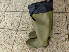 Gummistiefel Gr. 37-38, Olive, ideal für Regenwetter! 👢☔