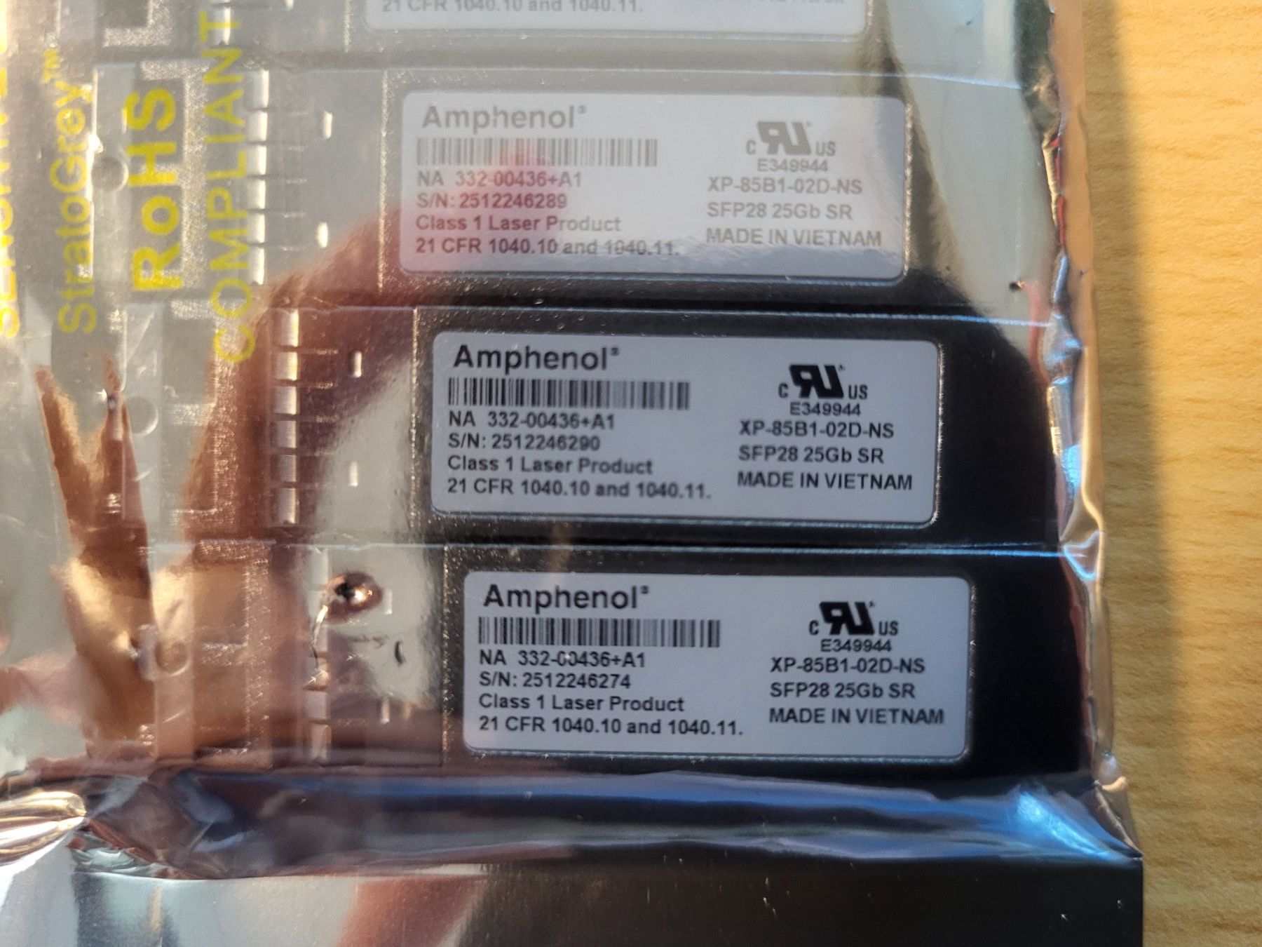 Componenti elettronici: Amphenol SFP28 25GB SR – Nuovo e nell'imballaggio originale da Grand-Lancy venduto da fbo_8zyg