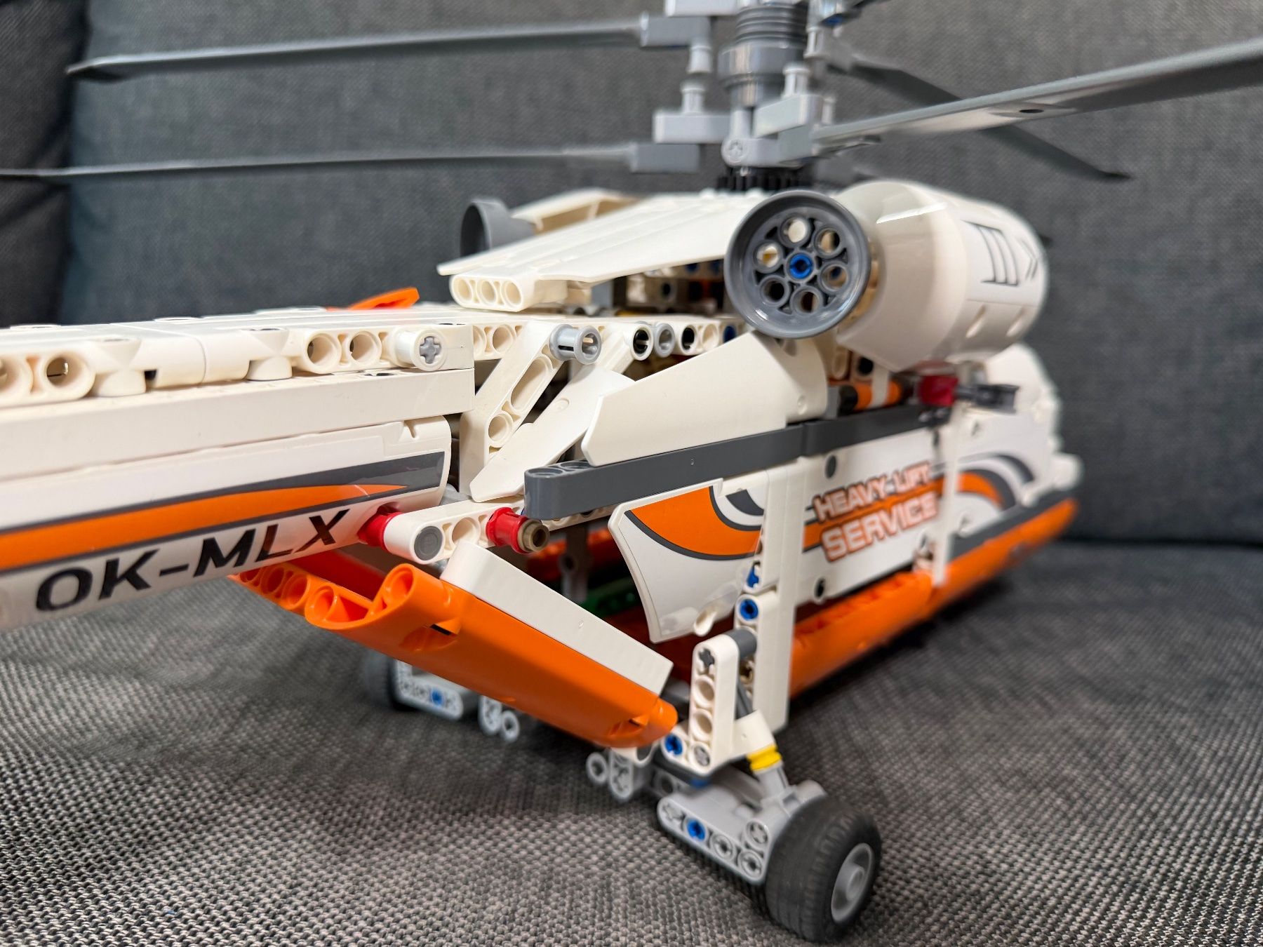 Lego Kit di costruzioni: LEGO Technic 42052 Schwerlasthubschrauber mit Anleitung&OVP – Usato da Riehen venduto da Nyenhuis 5