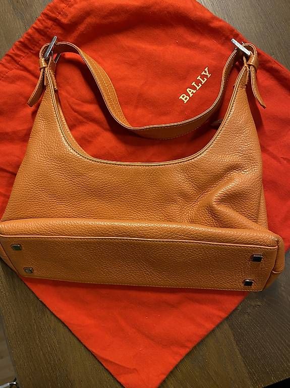 Taschen für Damen: Bally Leder Handtasche  – Gebraucht aus Winterthur von Glionel