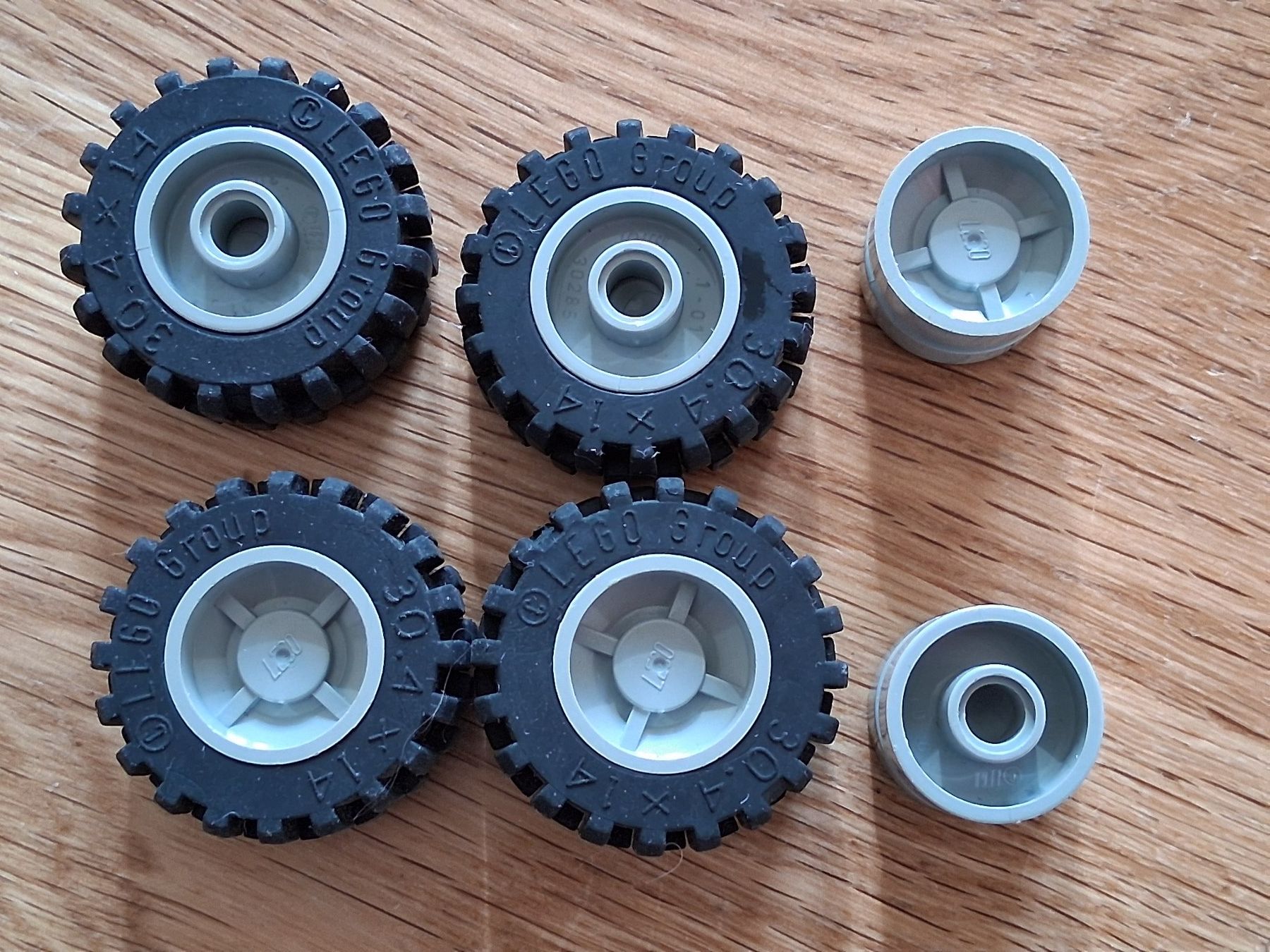 Lego Giocattoli: LEGO® Technic Räder – Usato da Thörigen venduto da Beni511 1