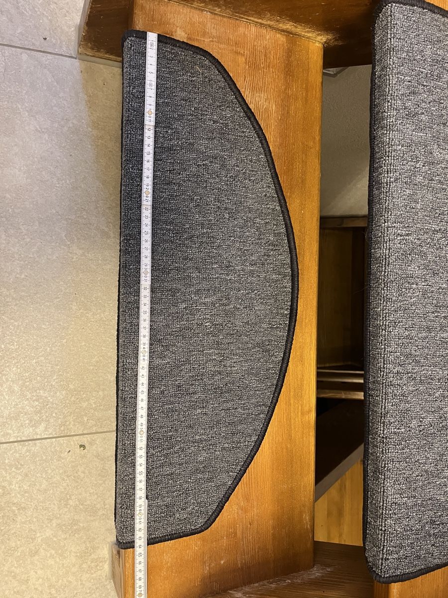 Scale: 28 Tapis d'escalier autocollants  – Nuovo e nell'imballaggio originale da les breuleux venduto da marcopolo29 2