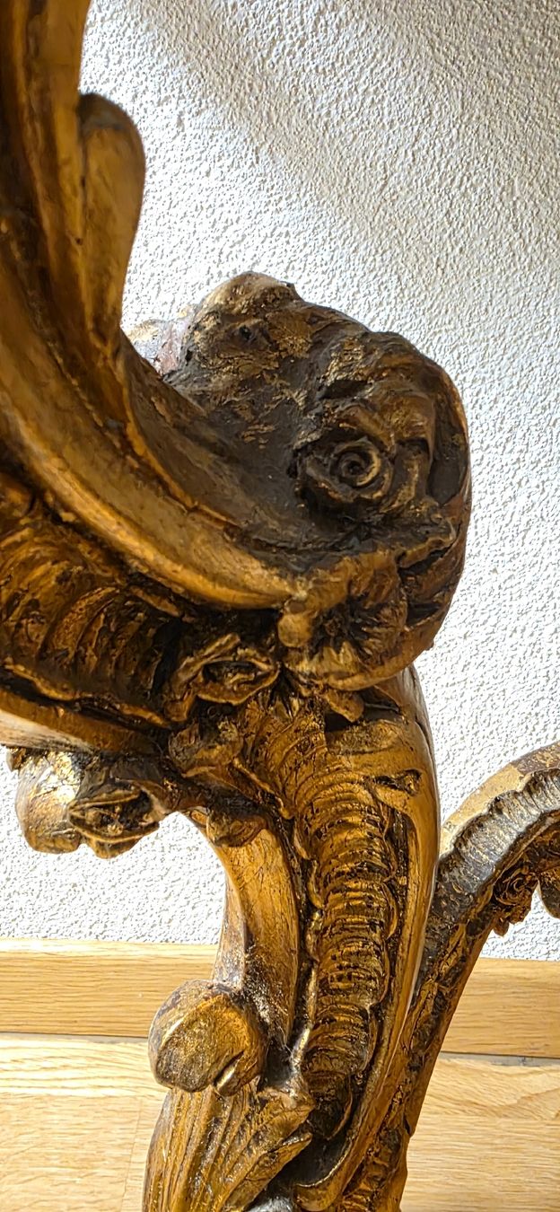 Tavoli: Detailreicher Viktorianischer Konsolentisch – Usato da Kaufdorf venduto da Nati-Nati 6