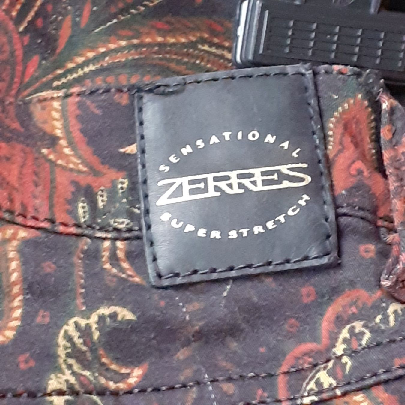 Hosen: Zerres Hose, 34 – Gebraucht aus Bern von Solarsystem 4