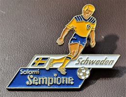 R252 - Pin Fussball Salami Sempione Team Schweden