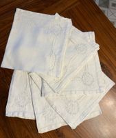 6 antike Servietten aus Kreppleinen Handbestick
