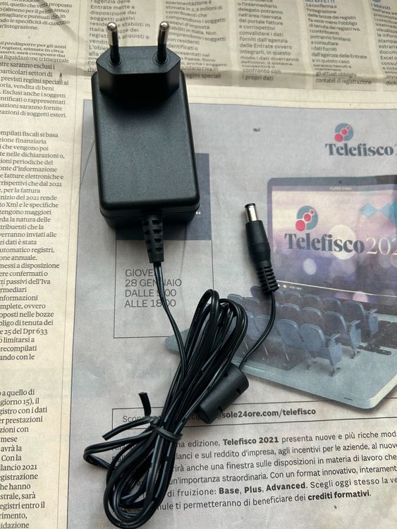 12.0V 2.0A 24.0W AC Adaptor Power Supply For YouView Box T21xx - Foto 4