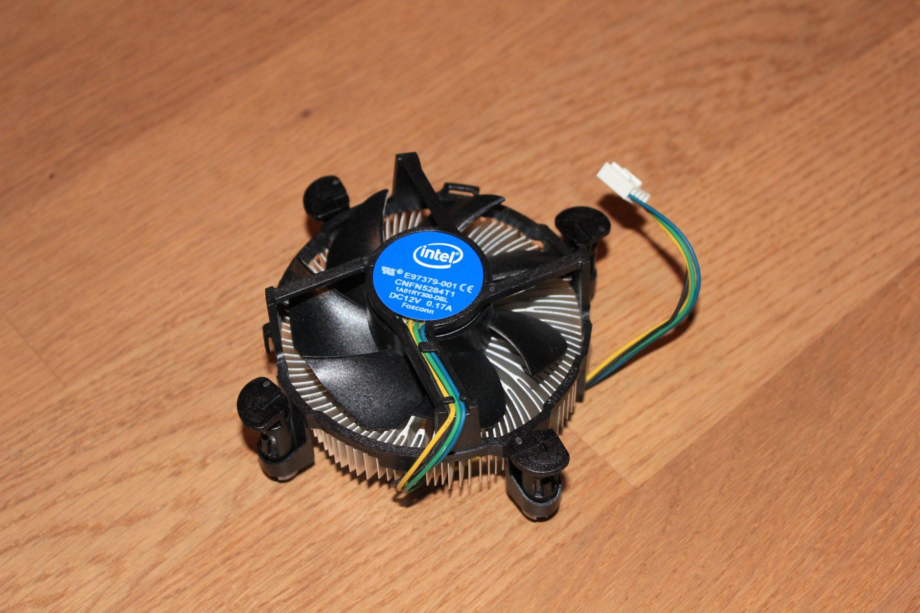 Intel Composants électroniques: 2x CPU Lüfter & diverse PC Kabel – D'occasion à Männedorf par biancyur 3