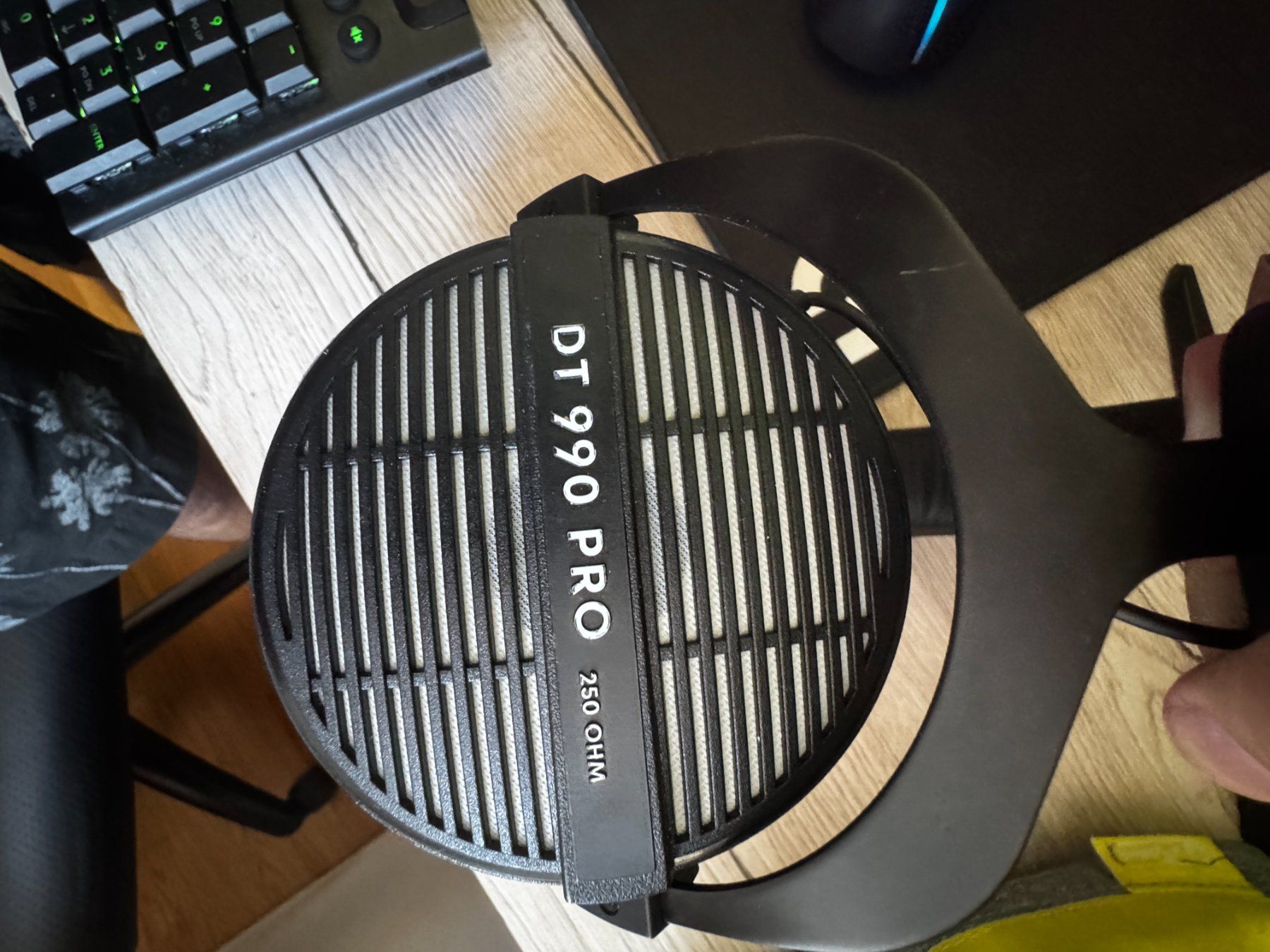 Beyerdynamic Casques audio: Kopfhörer Beyerdynamic DT 990 PRO – D'occasion à Romanshorn par Veltrix