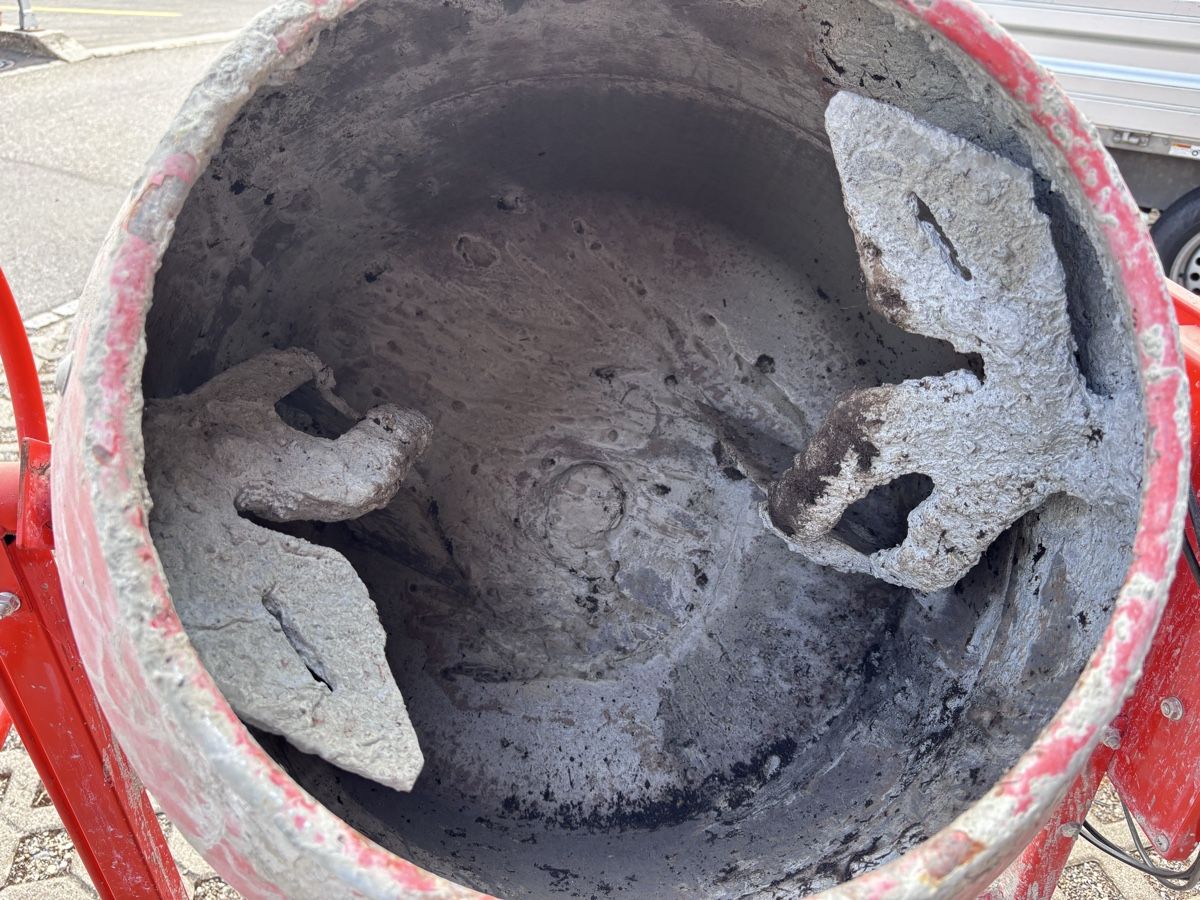 Alle Maschinen: Betonmischer 135L – Gebraucht aus Welschenrohr von Koenigvon01 2