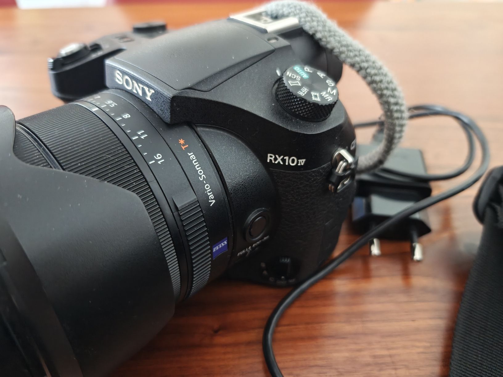 Sony Kamera: Sony Rx10 Mark IV – Gebraucht aus Cugnasco von Taz25 1