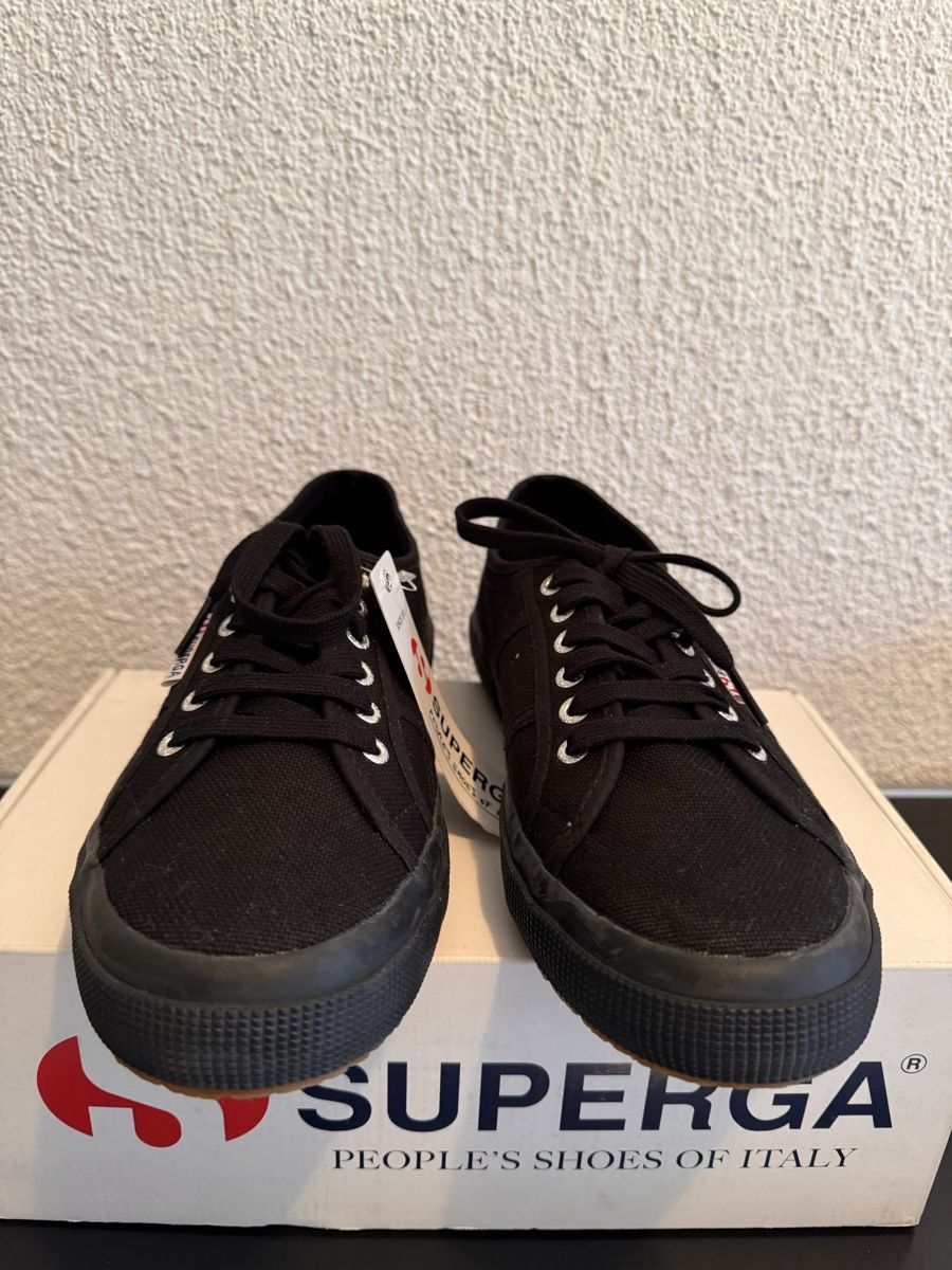 Superga Herrenschuhe: Sneakers von Superga, Grösse 44, neu – Neu und originalverpackt aus Wilderswil von Renaissance1 3