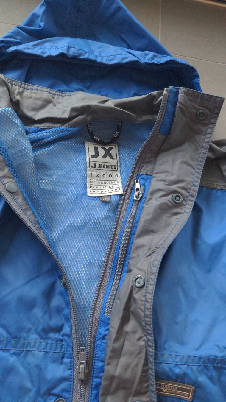 Jacken & Mäntel: Regenjacke blau Gr.116 – Gebraucht aus Sutz von Rawypp 1