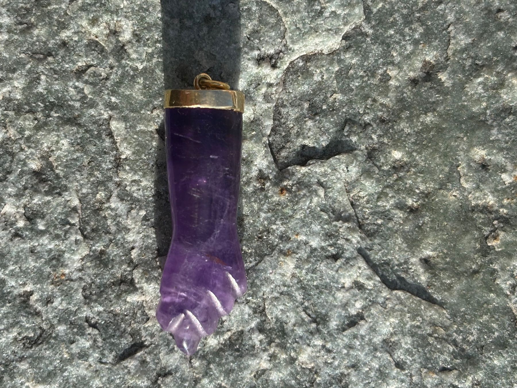 Ciondoli: Pendentif main de Figa en Or et Améthyste – Usato da Zürich venduto da nepomucene2013 2