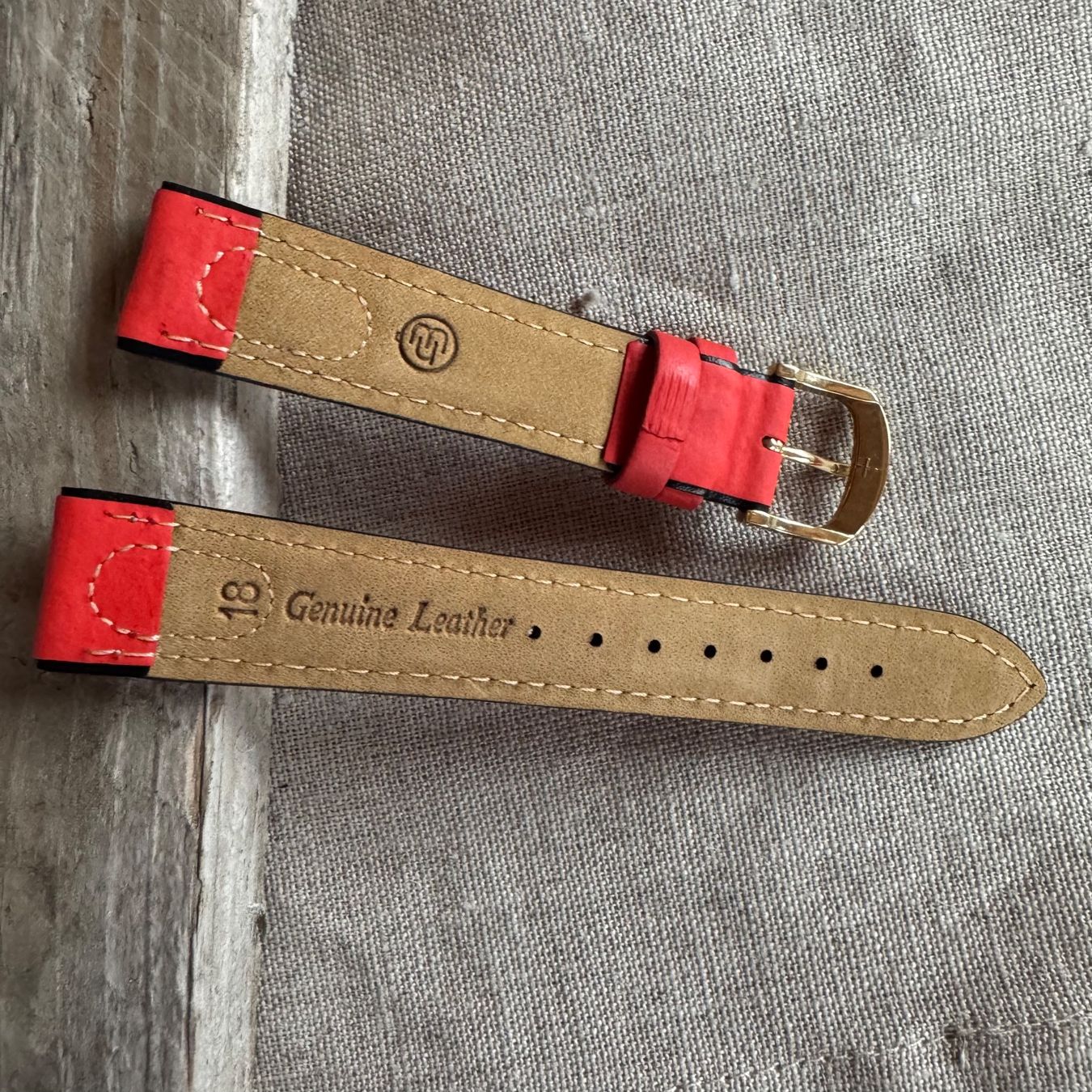Bracciali & Braccialetti: 18mm Edelweiss Watch Strap Red – Nuovo (secondo la descrizione) da Arzier-Le Muids venduto da Avanna 1