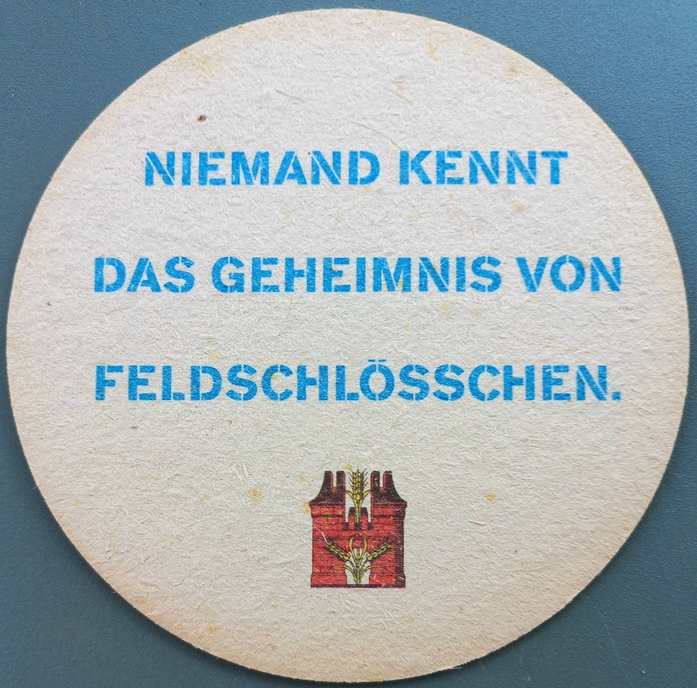 Feldschlösschen Sottobicchieri: Bierdeckel - Feldschlösschen - CH – Usato da Niederuzwil venduto da lubimaja 1