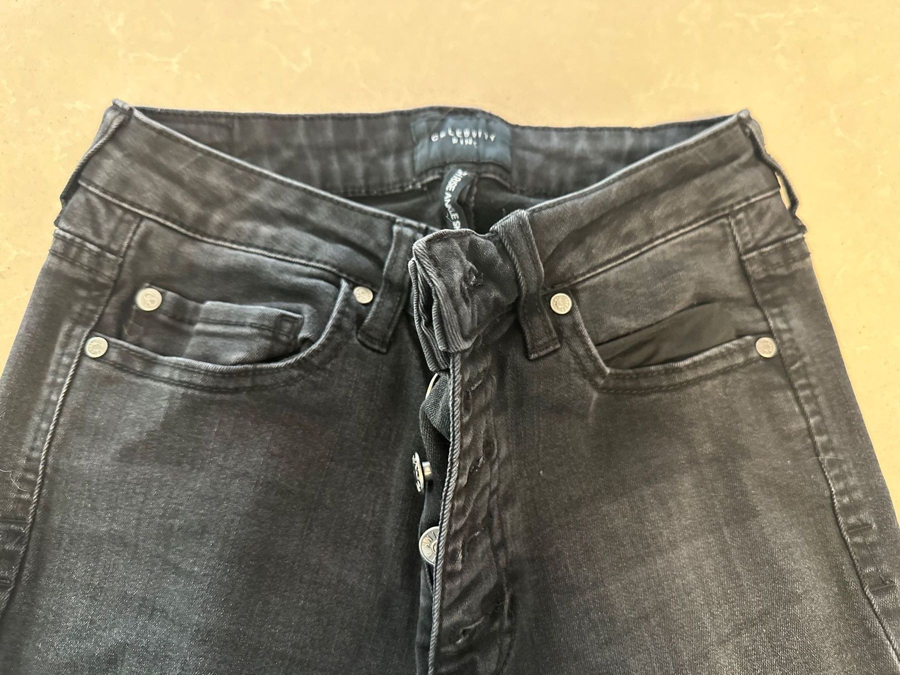 Jeans: 4 Jeans Bundle Schwarz/Weiss Skinny Gr. 38 – Gebraucht aus Weggis von _GMA9 1
