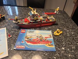 Lego Feuerwehr Schiff City 7207